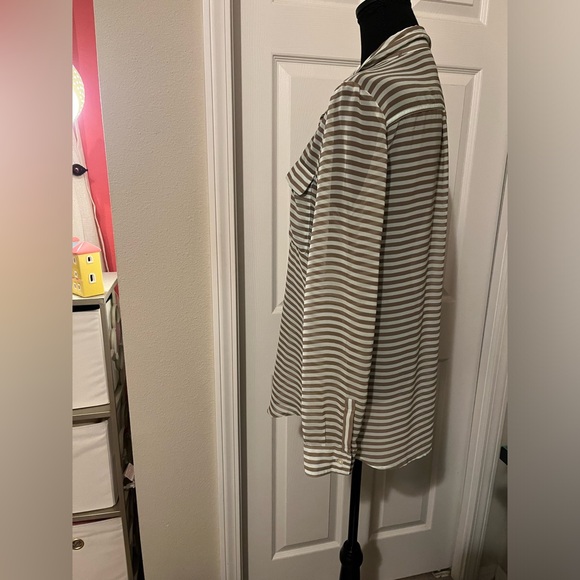Old navy Sheer striped button up blouse mint & brown long sleeve size medium - Picture 3 of 4